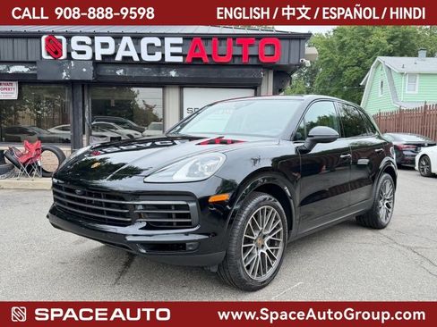 Used 2023 Porsche Cayenne Platinum Edition AWD/4WD image 1