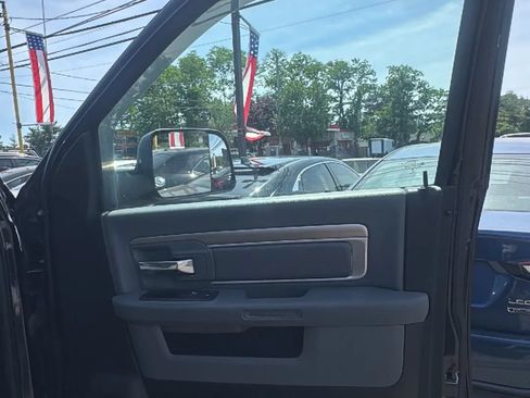 Used 2018 RAM 1500 Outdoorsman AWD/4WD image 23