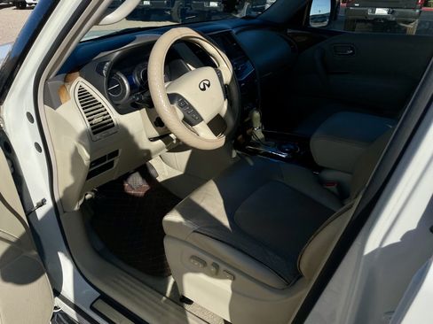 Used 2014 INFINITI QX80 2WD w/ Theater Package image 10