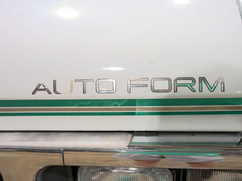 Used 1993 GMC G2500 Vandura RWD image 22
