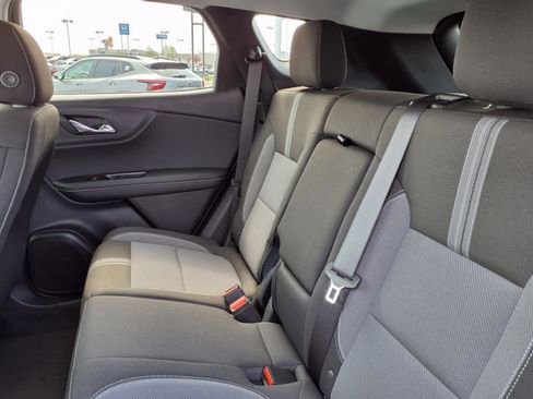 New 2025 Chevrolet Blazer LT w/ Convenience Package image 13
