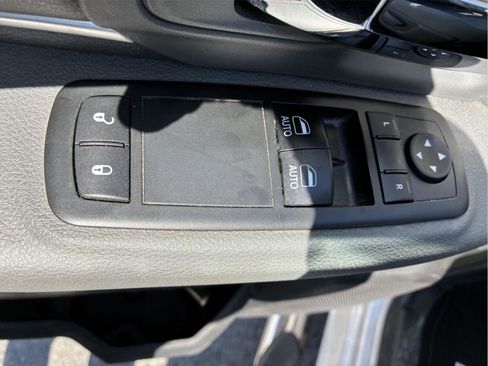 Used 2018 RAM 2500 Tradesman w/ Chrome Appearance Group AWD/4WD image 14