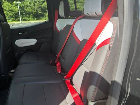 Used 2024 GMC Canyon AT4X AWD/4WD image 7