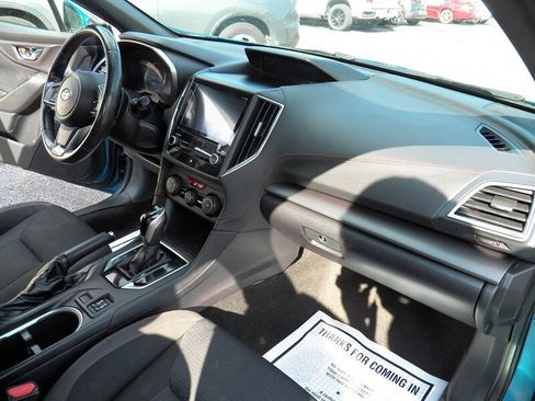 Used 2017 Subaru Impreza 2.0i Sport image 11