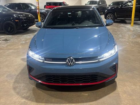 Used 2025 Volkswagen Jetta GLI Autobahn FWD image 11
