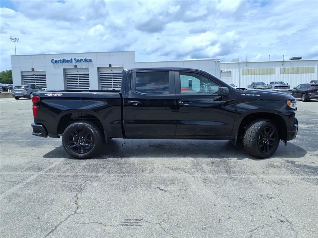 New 2026 Chevrolet Silverado 1500 RST w/ Convenience Package II AWD/4WD image 3