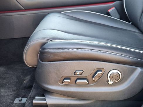 New 2026 Genesis GV80 2.5T Prestige image 17