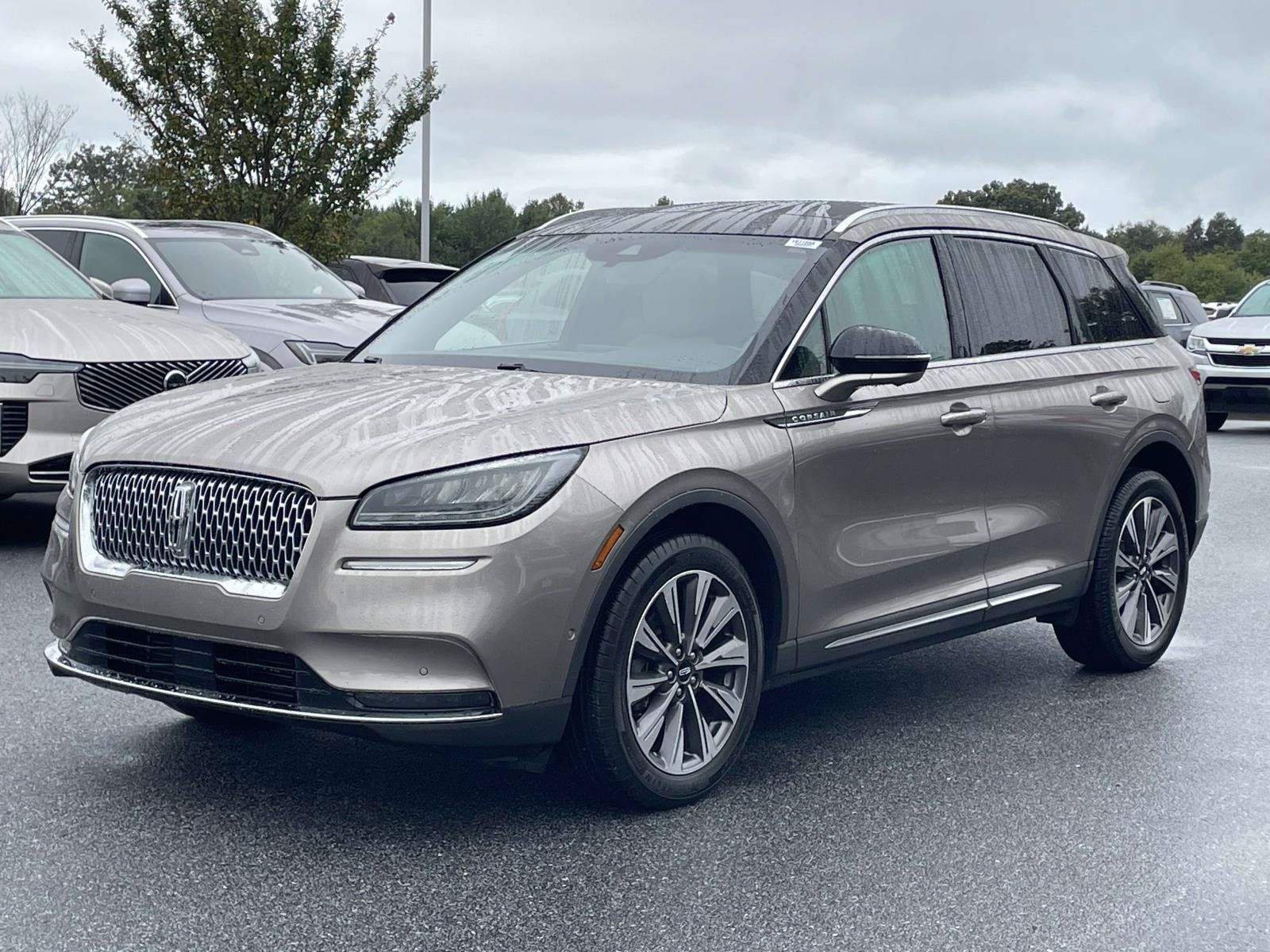 Used 2020 Lincoln Corsair Reserve FWD image 24