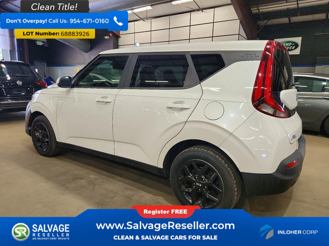 Used 2020 Kia Soul S FWD image 3