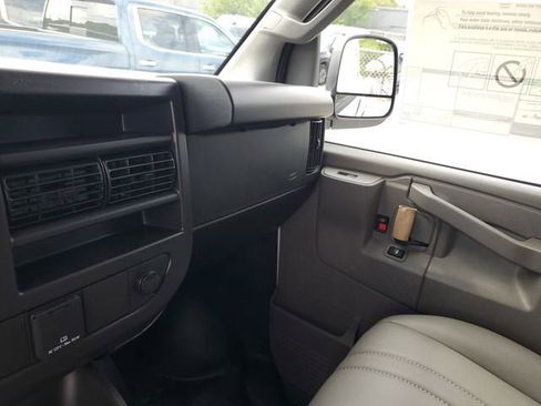 New 2026 GMC Savana 2500 Extended RWD image 24