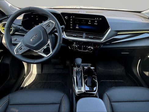 New 2026 Chevrolet Trax ACTIV w/ Driver Confidence Package FWD image 5
