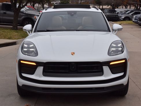 Used 2023 Porsche Macan S image 3