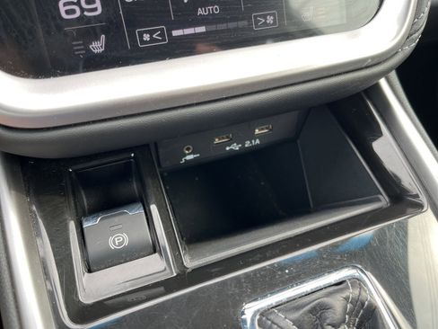 Certified 2021 Subaru Legacy Premium image 18