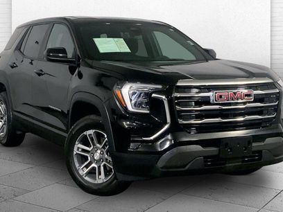 Used 2025 GMC Terrain Elevation