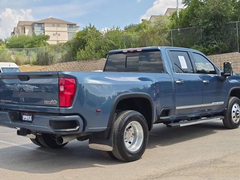 Used 2025 Chevrolet Silverado 3500 High Country w/ High Country Premium Package AWD/4WD image 5