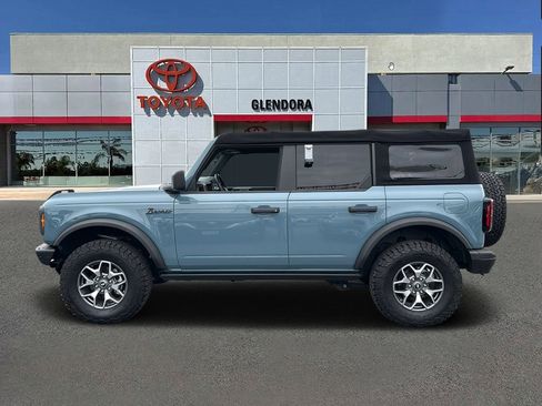 Used 2022 Ford Bronco Badlands image 6