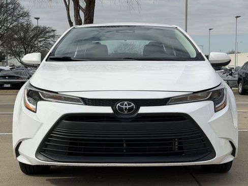 Certified 2024 Toyota Corolla LE image 8