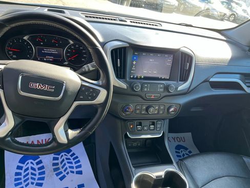 Used 2020 GMC Terrain SLT w/ Preferred Package image 11