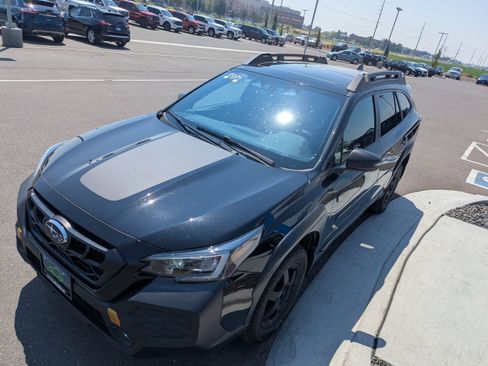 Used 2025 Subaru Outback Wilderness AWD/4WD image 8