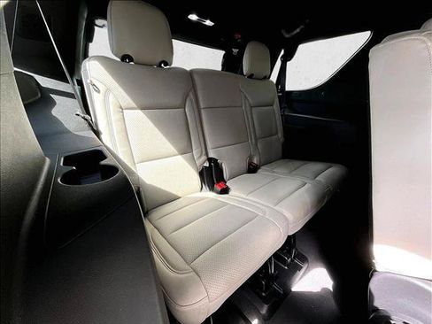 Used 2024 Chevrolet Tahoe LT RWD image 29
