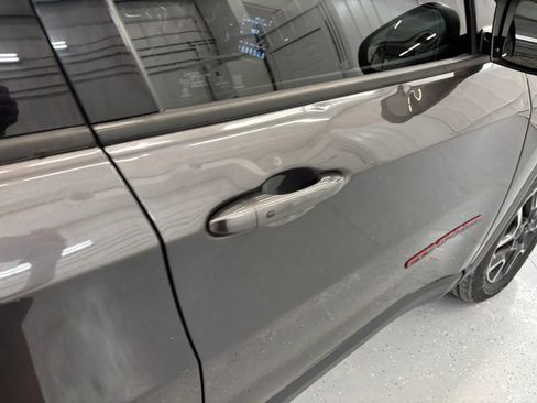 Used 2019 Jeep Compass Trailhawk w/ Cold Weather Group AWD/4WD image 25