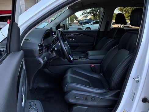 Used 2024 Honda Pilot EX-L image 9