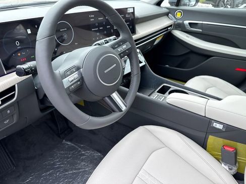 New 2026 Hyundai Sonata Limited image 19