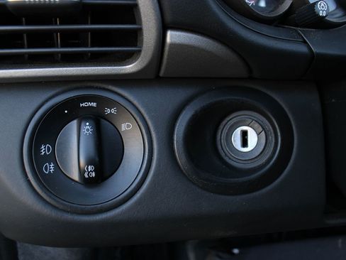 Used 2008 Porsche 911 Cabriolet image 24