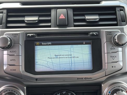 Used 2019 Toyota 4Runner SR5 AWD/4WD image 20