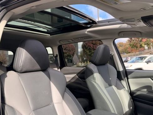 Used 2023 Subaru Ascent Onyx Edition Limited image 4