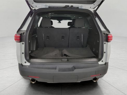 Used 2023 Chevrolet Traverse LT AWD/4WD image 15
