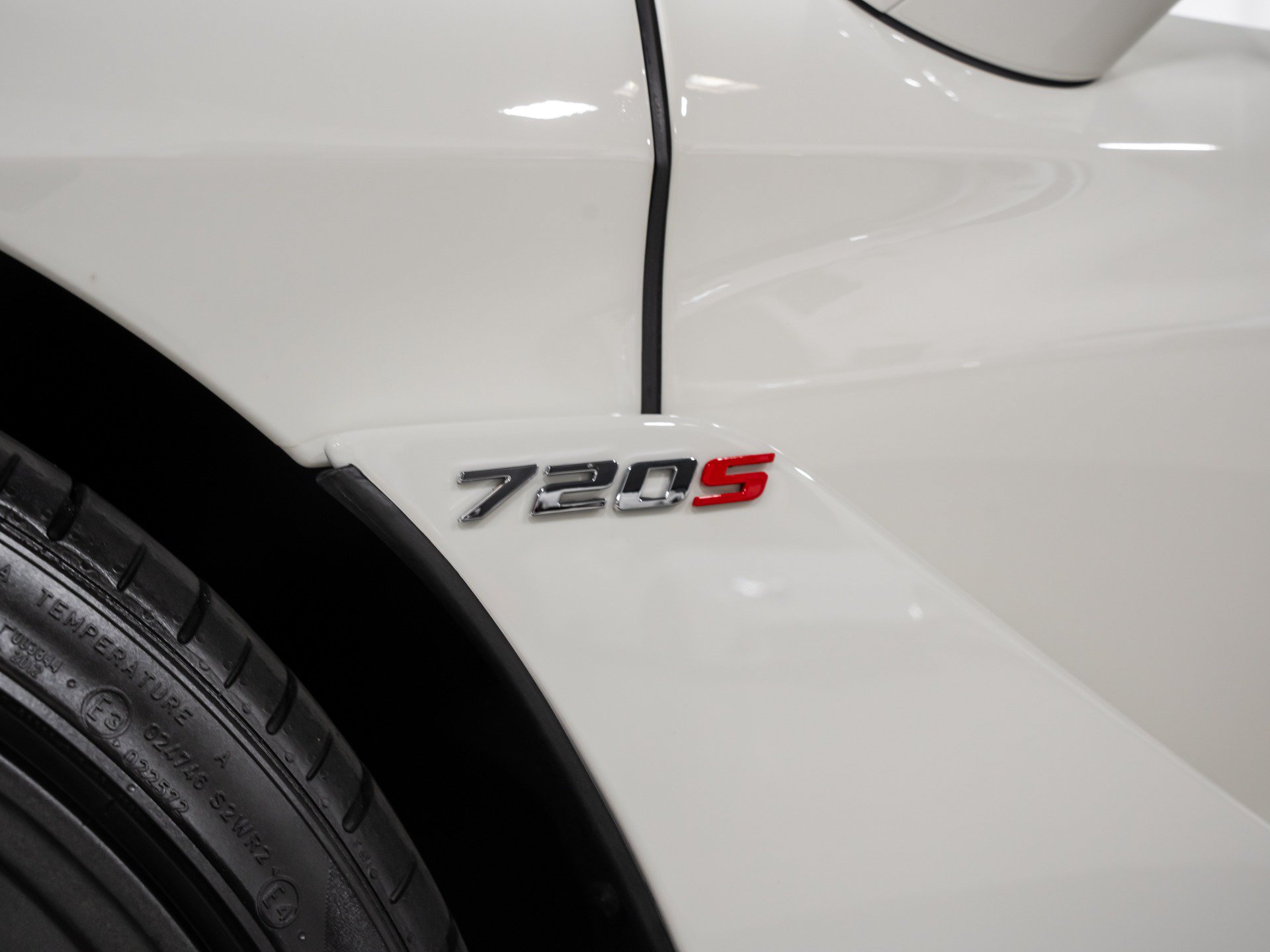 Used 2021 McLaren 720S Performance RWD image 37