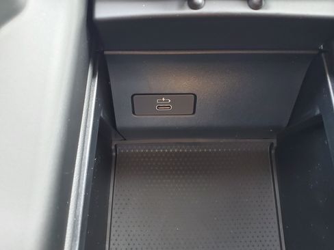 New 2026 BMW XM Label Red AWD/4WD image 17