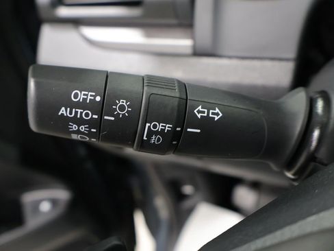 Used 2025 Honda Ridgeline Sport image 37