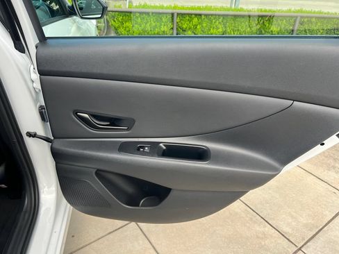 Certified 2026 Hyundai Elantra Sport FWD image 9