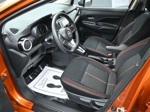 Used 2022 Nissan Versa SR w/ Convenience Package FWD image 27