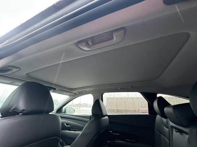 New 2026 Hyundai Tucson Limited FWD image 11
