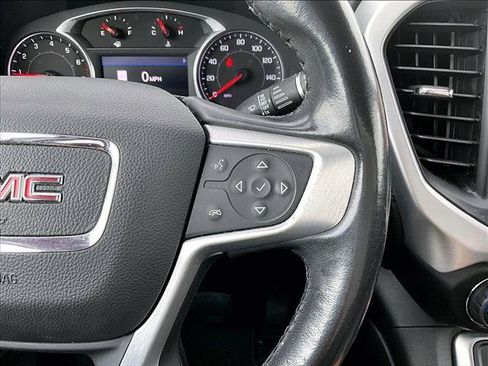 Used 2022 GMC Acadia SLT w/ LPO, Roadside Safety Package AWD/4WD image 21