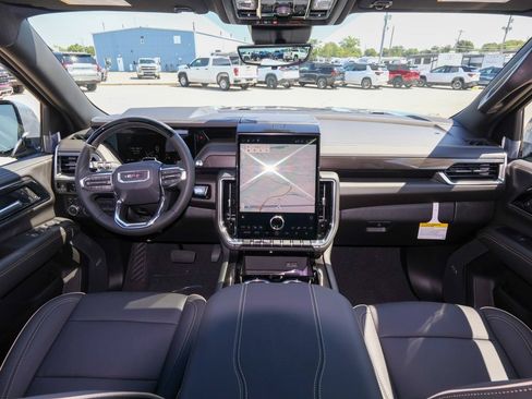 New 2026 GMC Yukon XL Elevation w/ Elevation Premium Package AWD/4WD image 16