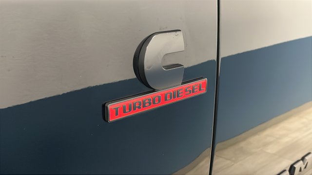 Used 2024 RAM 2500 Laramie w/ Night Edition AWD/4WD image 46