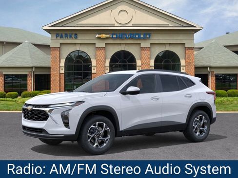 New 2026 Chevrolet Trax LT image 3