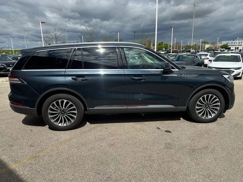 Used 2022 Lincoln Aviator Reserve w/ Equipment Group 201A AWD/4WD image 4