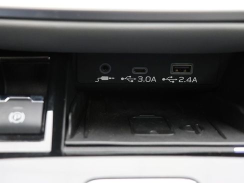 Used 2023 Subaru Outback Premium image 26