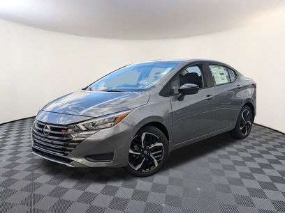 New 2025 Nissan Versa SR w/ Trunk Package
