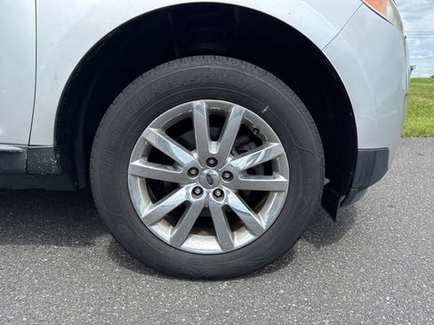 Used 2011 Ford Edge SEL w/ 201A Rapid Spec Order Code FWD image 11