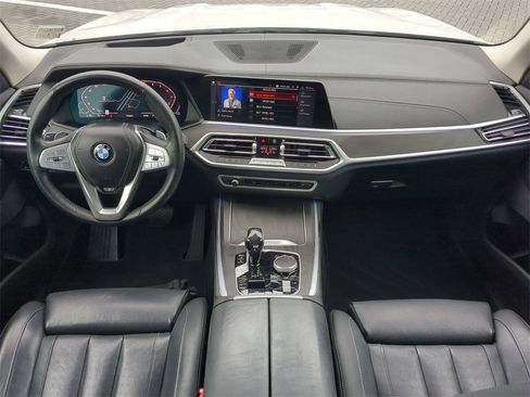Certified 2022 BMW X7 xDrive40i w/ Premium Package image 16
