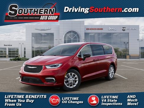 New 2026 Chrysler Pacifica Select AWD/4WD image 1