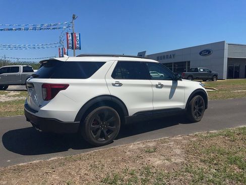 Used 2023 Ford Explorer ST w/ Equipment Group 401A AWD/4WD image 9