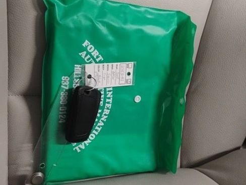 Used 2012 BMW 550i xDrive Sedan image 32