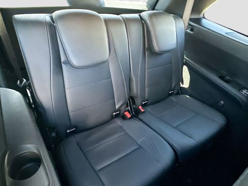 Used 2024 Mercedes-Benz GLS 450 4MATIC image 26